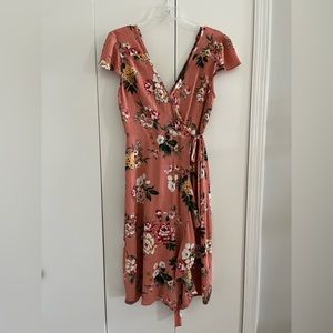 Xhilaration-Short Sleeve Faux Wrap Floral Dress. Size medium.